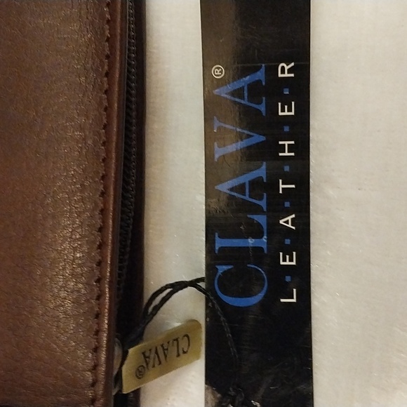 CLAVA 100% LEATHER OVERSIZED wallet - Picture 2 of 8